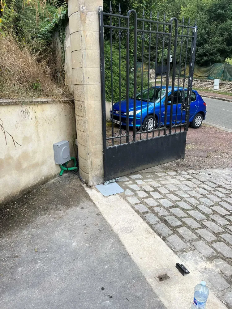 motorisation portail enterré reuil sur breche